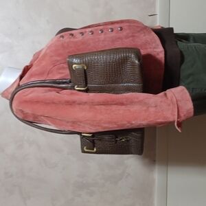 MOOCHIES WOMENS SHOULDER BAG 15X8 IN A BEAUTIFUL BROWN REPTILE PATTERN
